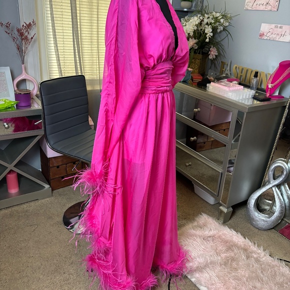 Pink Feather Trim Maxi Dress - NWT - Picture 8 of 9
